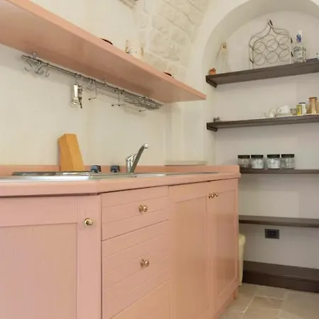 Casetta Piazza Emanuele * Cisternino